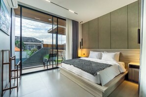 Family Villa, 3 Bedrooms, Private Bathroom - Villa Elena (Seminyak)