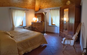 2 bedrooms, iron/ironing board, travel crib, WiFi