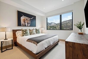 2 habitaciones, tabla de planchar con plancha, cuna de viaje y wifi 