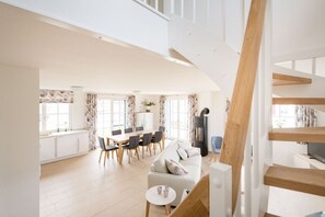 Smart TV, fireplace, books - Holiday home Sundblick (Kramerhof)