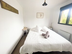 7 Schlafzimmer, WLAN, Bettwäsche