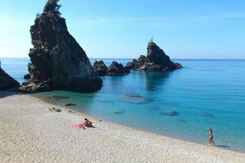 Antares Family Suite