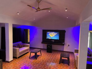 Family Villa | Living area