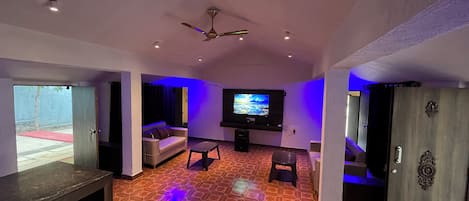 Family Villa | Living area