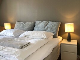 Economy Apartment, Garden View | Frette Italian sheets, premium bedding, pillowtop beds, blackout drapes