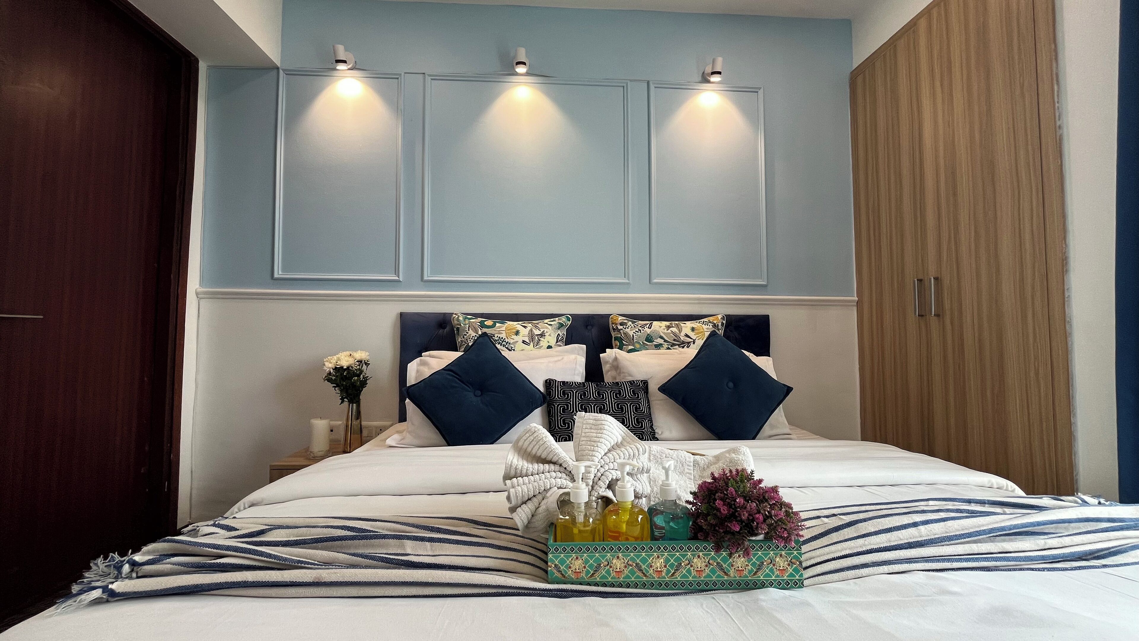 1 slaapkamer, een bureau, wifi, beddengoed