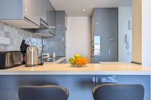 Microwave, oven, stovetop, coffee/tea maker