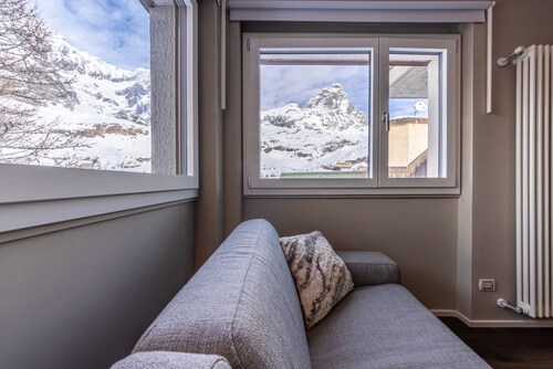Chalet sulle piste a Cervinia. Lusso e avventura sulle Alpi