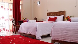 Unclassified image, 2 of 4, button - White Peacock Resort (Mtwapa)