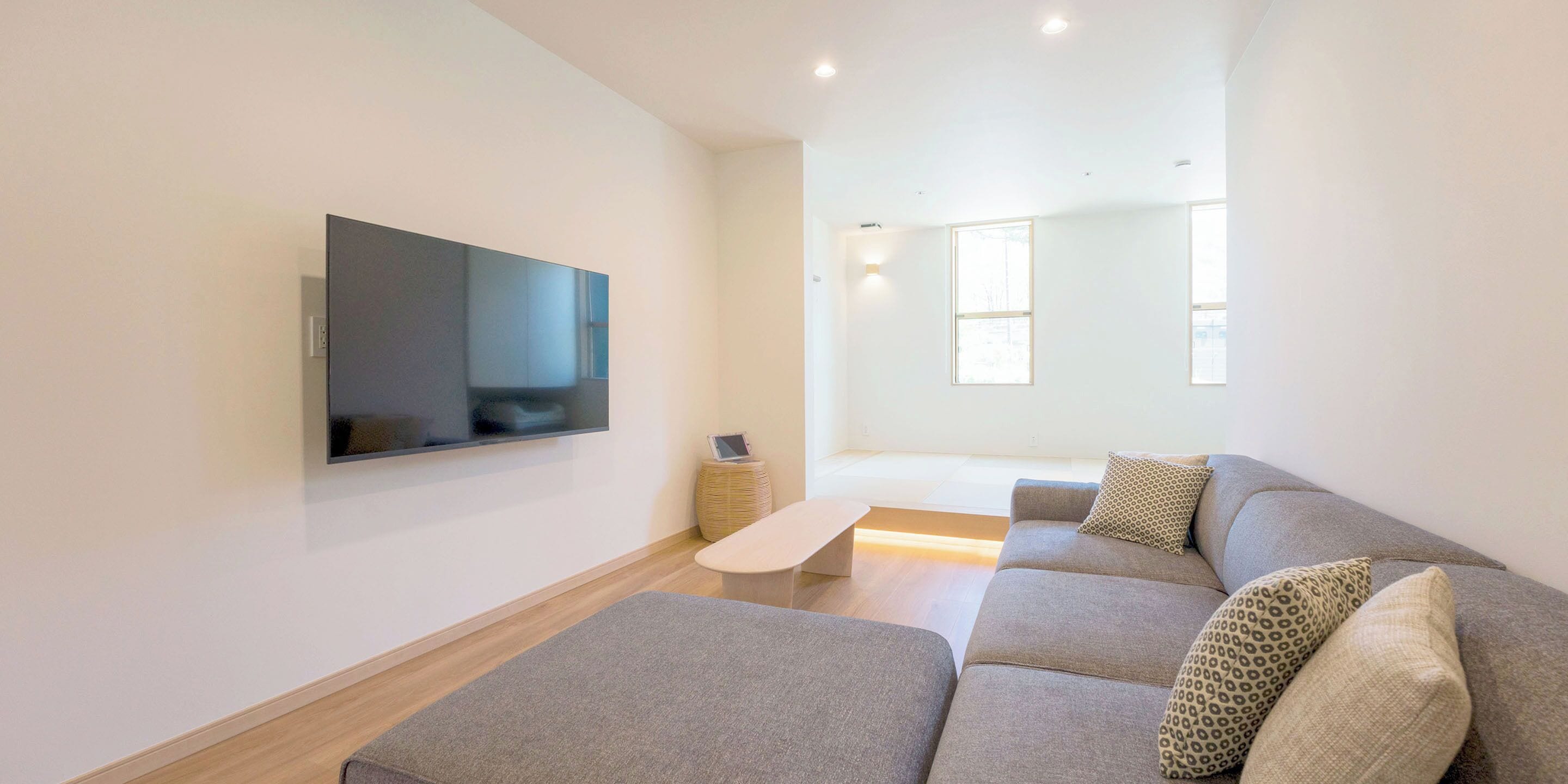 Basic Villa, 3 Bedrooms, Non Smoking (B,Dog-friendly,Hotspring, Sauna ,6PAX) | Living area | Heated floors