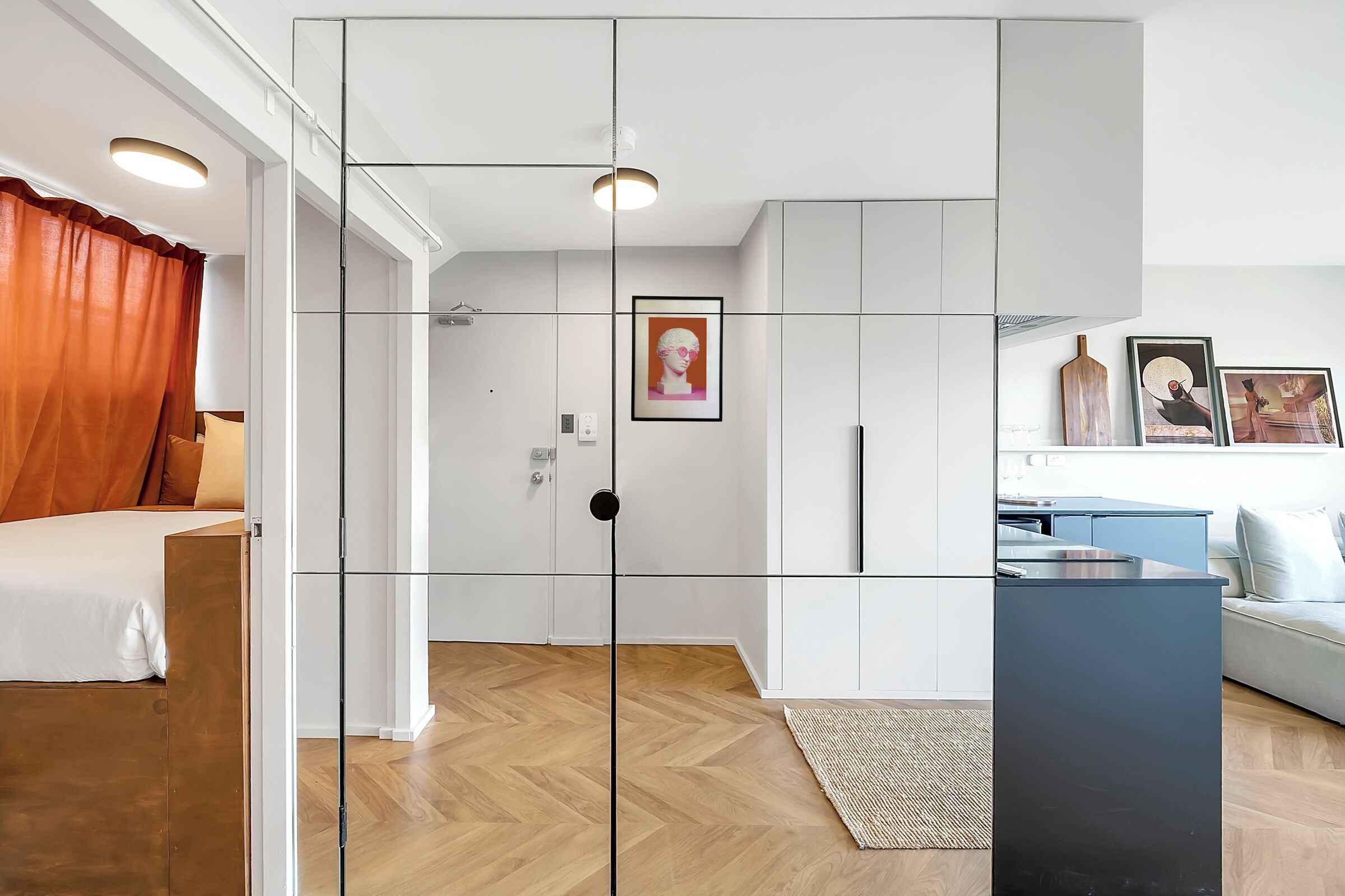 1 camera, Wi-Fi gratuito, lenzuola