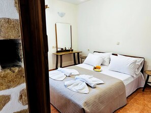 House, 1 Bedroom, Garden View