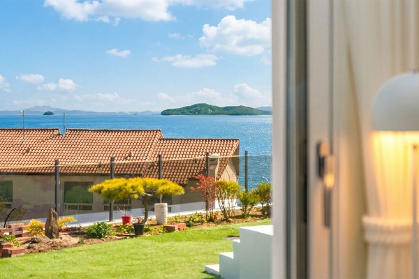 Basic Room, 3 Bedrooms (Narangstay (Oceanview,Poolvilla)) | 3 bedrooms, WiFi (free)