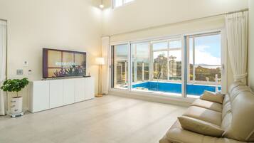 Basic Room, 3 Bedrooms (Narangstay (Oceanview,Poolvilla)) | 3 bedrooms, free WiFi