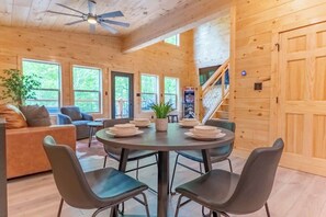 Dining - Green Bear Cabin by Beyond Expectations with Hot Tub (Sevierville)