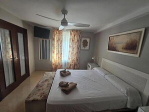 4 室のベッドルーム