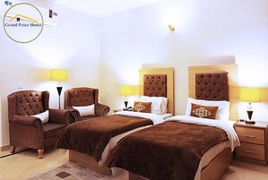 Dobbeltværelse | Skrivebord, lydisolering, gratis Wi-Fi