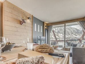 Dining - Premium Apartment 4* - 6 People, Tignes (Tignes)