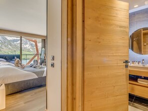 4 bedrooms, free WiFi - Premium Apartment 4* - 5 rooms - 8 guests (Tignes)