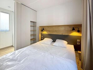 2 bedrooms, free WiFi