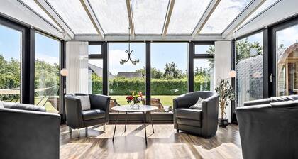 Awesome home in Vemb with kitchen