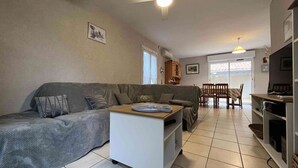 Unclassified image, 5 of 16, button - Saint-Georges-d'Oléron: House for 6, WIFI, Pets allowed (Saint-Georges-d'Oléron)