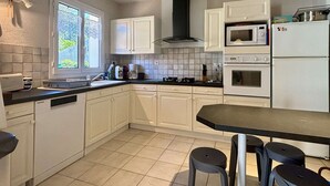 Unclassified image, 4 of 16, button - Saint-Georges-d'Oléron: House for 6, WIFI, Pets allowed (Saint-Georges-d'Oléron)