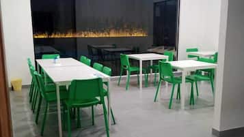 餐廳
