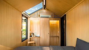 1 habitación, escritorio, wifi gratis y ropa de cama 
