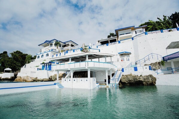 Beach - Rockwalled Adventure Resort by Hiverooms (Dalaguete)