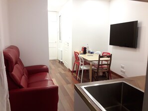 Interior - A 10 Minutes de Paris, Joli, Calme et Cosy Appartement ! (Argenteuil)