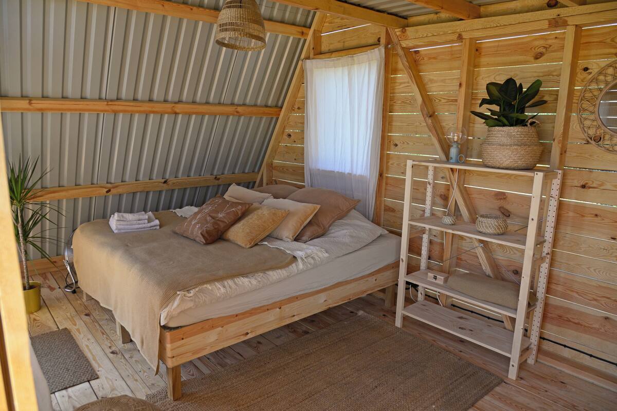 Design-Ferienhütte, Gartenblick