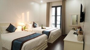 Standard Triple Room, City View