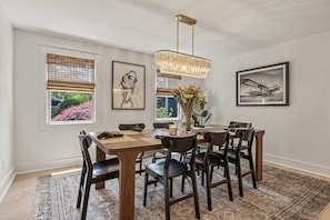 Dining - Walk 2Beach, Pool, Hot Tub, GameRoom, PetsOK (Chatham)
