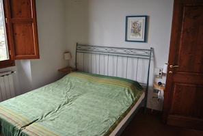 1 bedroom, WiFi, bed sheets - Cozy apartment in farmhouse 20 minutes from the center of Florence (località Cercina)