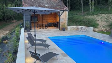 Piscine extérieure, piscine chauffée