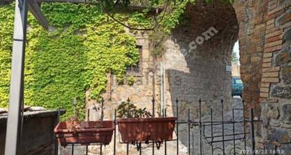 La Casa sul Ponte Nell'antico Borgo di Celleno