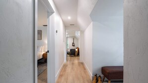 1 bedroom, desk, iron/ironing board, WiFi