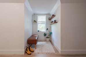 Interior - Rhythm at The Key | 1mi to UF & DT • Full Kitchen (Gainesville)