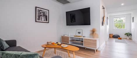TV, offices