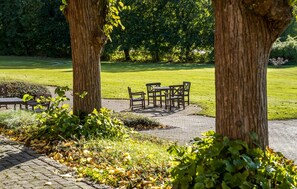 Outdoor dining - Lovely apartment in Skanderborg (Skanderborg)