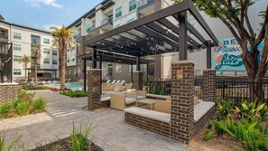 Terrace/patio - Landing | Modern 1BD in Montopolis (Austin)