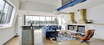 Villa Bastille w/ House manager & Services