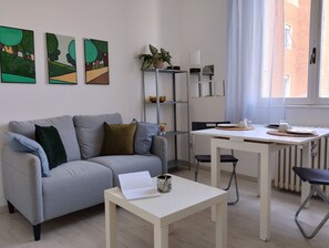 Living area - La Casa nel Parco - private parking to Stadio Olimpico, Auditorium, city center (Roma)