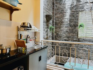 Chambre Supérieure, 1 grand lit, cuisine | Cuisine privée