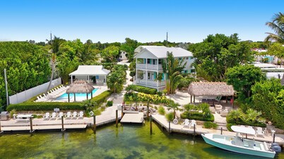 Isla Guava: Boutique Resort, FREE Boat Dockage Sept-Oct Only!