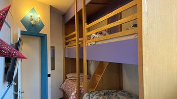 3 Schlafzimmer, Bügeleisen/Bügelbrett, WLAN, Bettwäsche