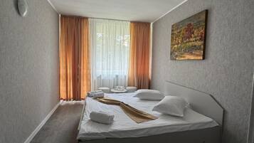 Basic Double or Twin Room | Free WiFi, bed sheets