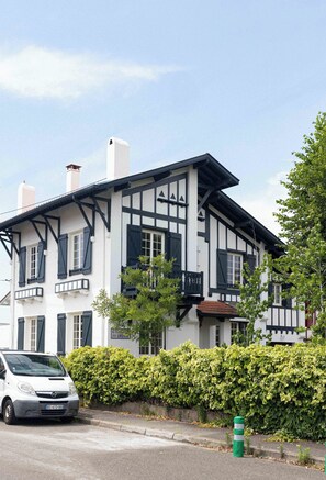 Exterior - Maison Basque Rénovée à Biarritz (Biarritz)