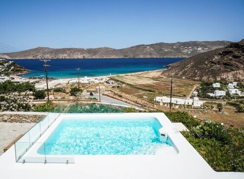 Mykonian Exclusive 3Bd Villa with Private Pool